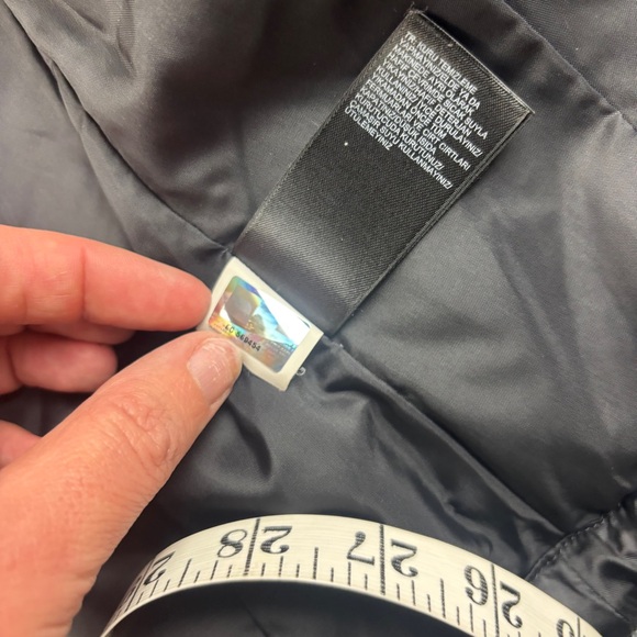 THE NORTH FACE Women’s Black Quilted 550 Puffer Goose Down Jacket Size: XS - Picture 7 of 8